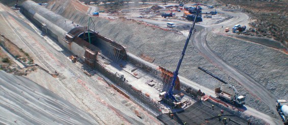 Cut-and-cover tunnel construction method.