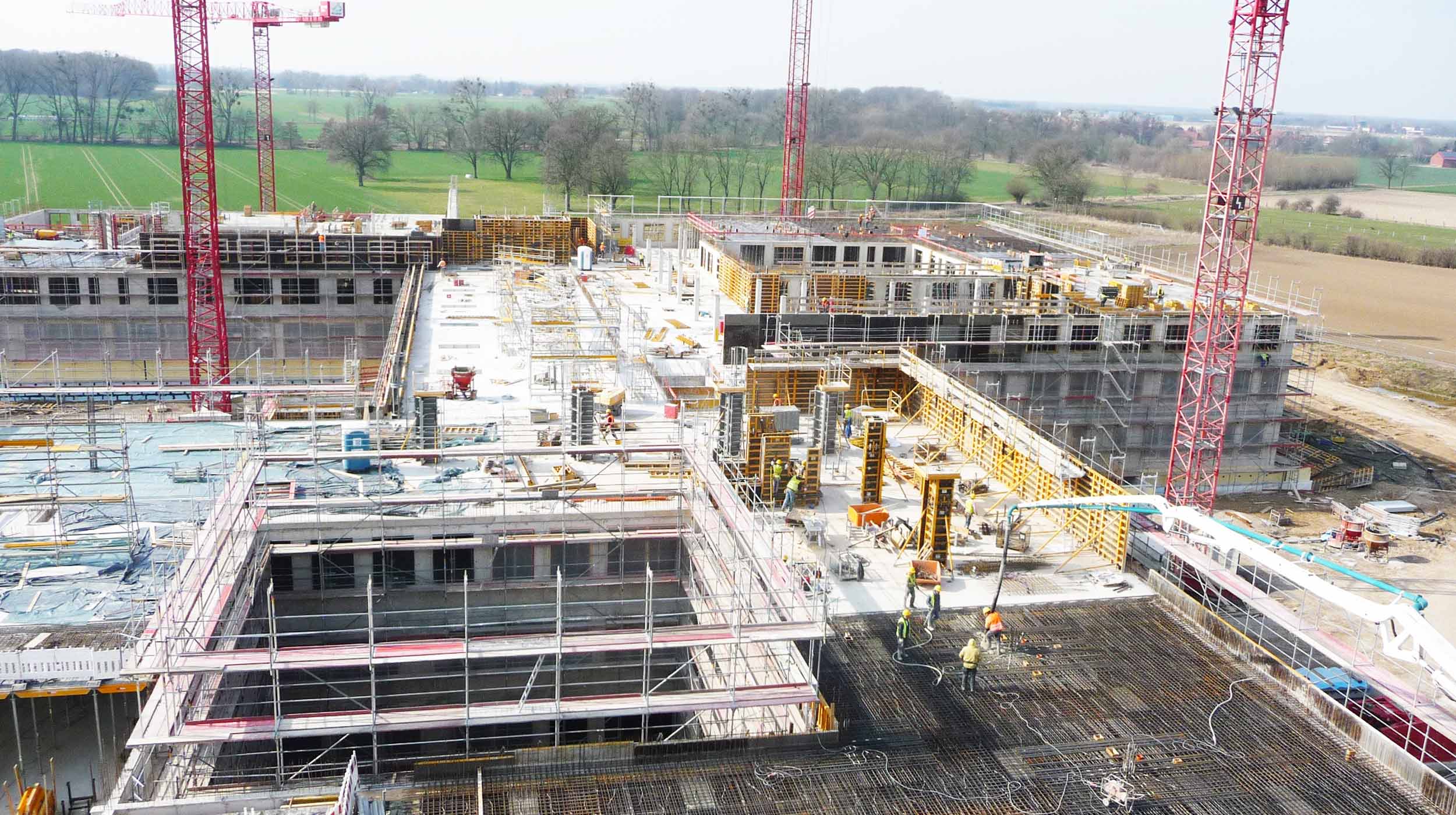 Using the CC-4 formwork system we were able to pour 30,000 m³ of concrete in situ in little more than 6 months, working under tight deadlines with demanding quality standards.