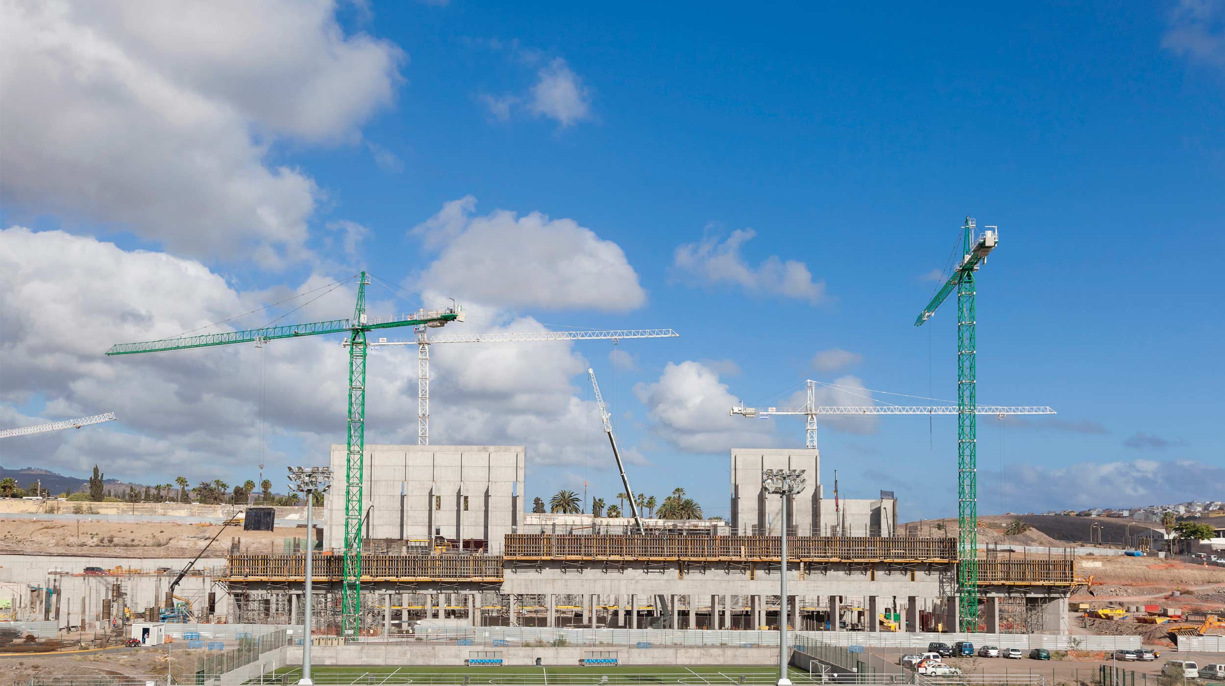 The Canary Islands designated as secondary venue of the 2014 Basketball World Cup began the island's most important public works.