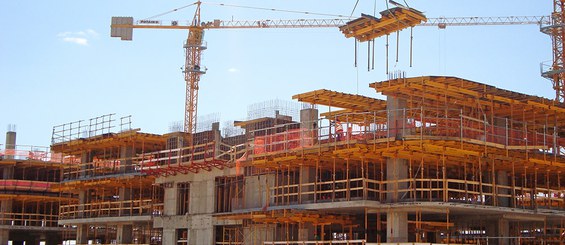 Table formwork for the construction of large slabs