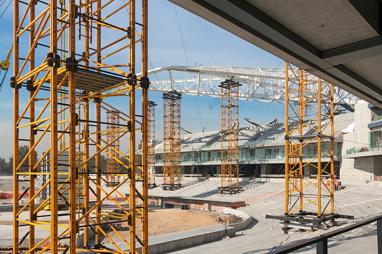 MK Shoring Towers load capacity at Diablos Rojos Stadium, Mexico