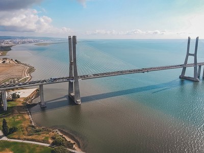 Restoration of the Vasco da Gama cable-stayed bridge, Lisbon