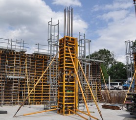 Construction de colonnes avec des coffrages ORMA.