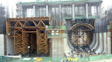 Centrale hydro-électrique Jirau, Porto Velho, Brésil