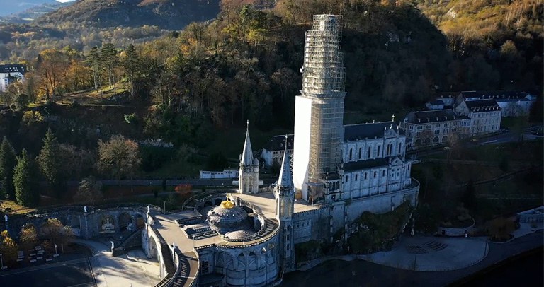 Sanctuaire de Notre-Dame de Lourdes, France